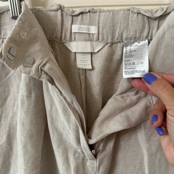 H&M linen blend shorts - size 6 - Picture 4 of 6
